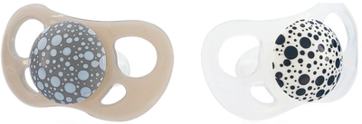 Zestaw smoczków silikonowych Twistshake 6m+ pastelowy szary/biały 2 szt. (7350083125958)