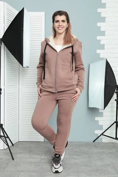 Теплый женский спортивный костюм Fashion на меху 46/48 капучино