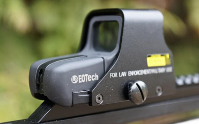 Коліматорний приціл EoTech 511