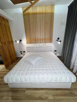 Ковдра зимова Vital Textile двоспальна 180х220см (біла)