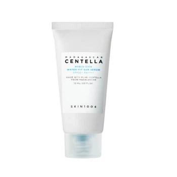 Сонцезахисна сироватка Skin1004 Madagascar Centella Hyalu-Cica Water-Fit Sun Serum 15 мл