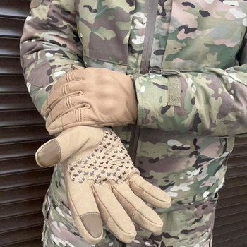 Плотные перчатки SoftShell с защитными накладками и антискользящими вставками койот размер L