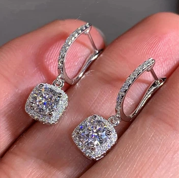 Сережки срібло стиль класика прикрашені каміннямSwarovski 1188