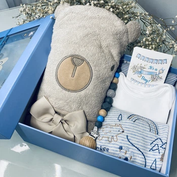 Детский подарочный набор Gift HUB для новорожденного мальчика 3-6 мес Беби бокс для малыша Подарок на выписку с роддома Б249