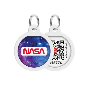 Адресник-жетон для котов и собак WAUDOG Smart ID рисунок NASA21 космический металлический круглый с QR-паспортом размер S диаметр 25 мм умный кулон на ошейник с защитным силиконовым бампером для безопасности и быстрого поиска животных 0625-0148