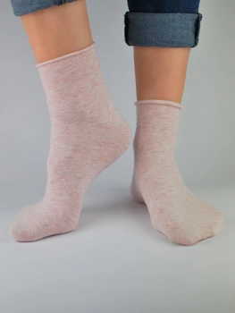 Жіночі шкарпетки Noviti SB022-W-01 35-38 Рожеві (5905204314623)