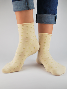 Жіночі шкарпетки Noviti SB024-W-03 35-38 Бежеві (5905204314708)
