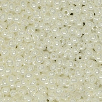 Бисер чешский №534/47102, Молочный, Перламутровый, 10/0 (BIS-003862) Preciosa