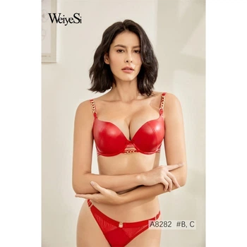 Комплект нижнего белья 85B красный 14287