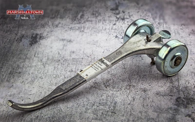 Кельма для углубления швов кирпичей MARSHALLTOWN Joint Raker 15502