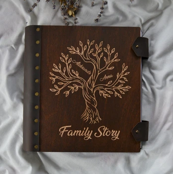 Альбом для фотографий с деревянной обложкой на 250 фото - 50 страниц "Family Story" Альбом из дерева - 34х32.5 см., FILWOOD
