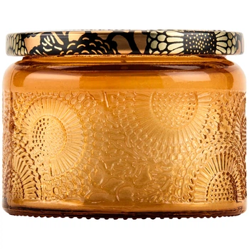 Свеча Baltic Amber 90г, банка с крышкой Voluspa (111002612)