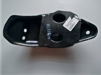 Кронштейн кріплення КПП GENERAL MOTORS 96181254 DAEWOO LANOS, NEXIA