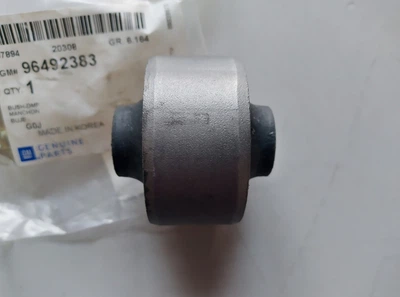 Сайлентблок переднего рычага передний GENERAL MOTORS 96492383 DAEWOO NUBIRA