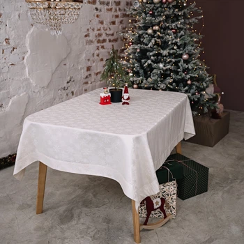 Скатерть Edelvika Снежинки 150х180 см (247-23/00) (2100000630707)