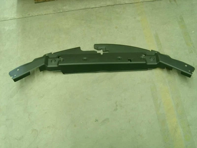 Накладка панели кузова передней верхняя пластиковая Geely EC7 KLM KLM (1068001696)