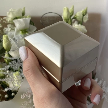 Коробочка для кольца с подсветкой Weeding Marry Me, золотистый глянец - Футляр шкатулка для предложения или свадьбы (601032)