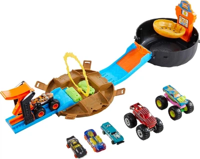 Ігровий набір Хот Вілс Трюки в шині серії Hot Wheels Monster Trucks Stunt Tire Play Set HHY74 Mattel