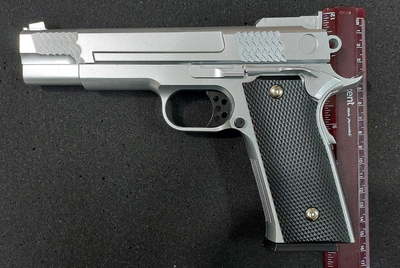 Страйкбольный пистолет металлический G.20S