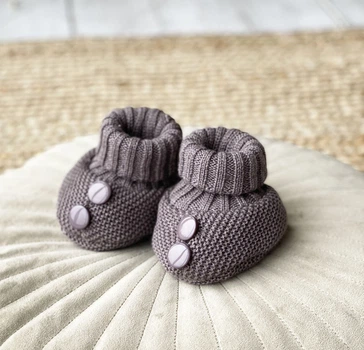Вязаные пинетки для малышей "Little step" 3 - 6 мес. Kid's Fantasy Коричневый
