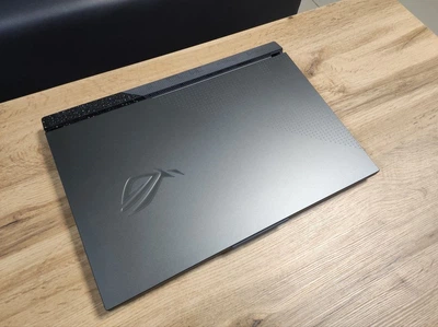 Ноутбук ASUS ROG Strix G17 G713PI QHD RTX 4070/R9 7945HX/32GB/1TB Win 11 (Вітринний) Б/В