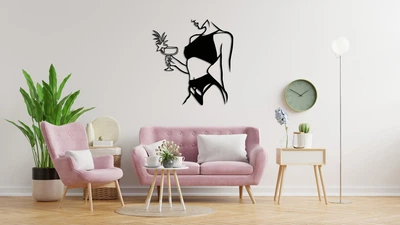 Декоративное панно на стену из дерева Upwood Decor Девушка с коктейлем Girl with a cocktail 27.5 х 25 см black