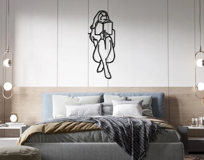 Декоративное панно на стену из дерева Upwood Decor Девушка и книга The girl and the booke 150 х 58.8 см black