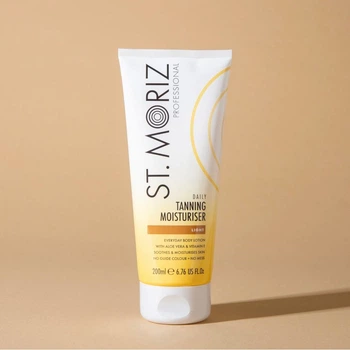 Лосьйон зволожуючий для поступової засмаги St Moriz Professional Tanning Moisturiser 200 (5060427353344)