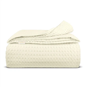 Плед покрывало COSAS Petal Waffle Weave 110х140 см Бежевый