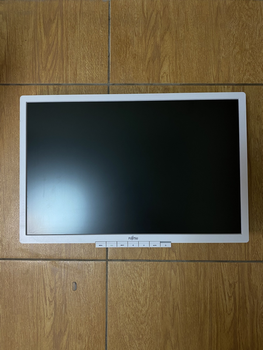 Монітор Fujitsu B22W-6 22"/ LED / 1680x1050 / HD+ / Vesa / Б\В