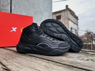 Мужские зимние кроссовки на меху Xtep Retro Shoes 977419370037 Black 44 28 см (11111488)