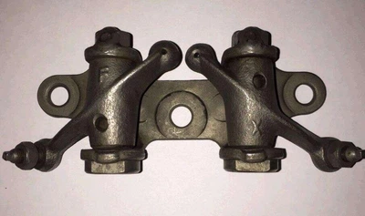 Коромысло клапанов (рокер) (нижний) 4T CG125/200 (+вал) (комплект) EVO(G-3677)