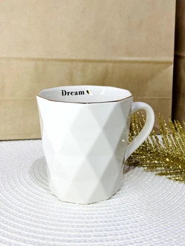 Чашка порцелянова 350мл з золотим обідком Dream