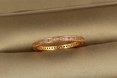 Кольцо Xuping Jewelry дорожка в ободке с камнями по кругу р 20 золотистое