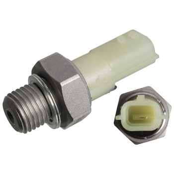 Датчик давления масла SWAG 33100043 Nissan Primastar, Qashqai; Renault Kangoo, Megane, Trafic, Twingo, Latitude, Master, Espace, Laguna, Duster, Clio; Opel Vivaro, Movano; Mercedes C-Class 8200359627, 8200670467, 8200671272