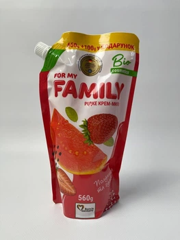Жидкое крем-мыло For my FAMILY "Клубника и гуава с увлажняющим рисовым маслом" 560 г (DoyPack)
