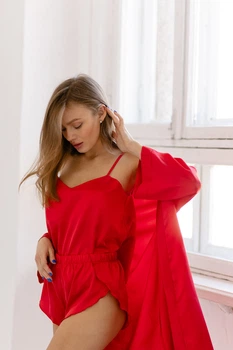Комплект домашній жіночий трійка: халат шорти майка Minore Collection S-M червоний