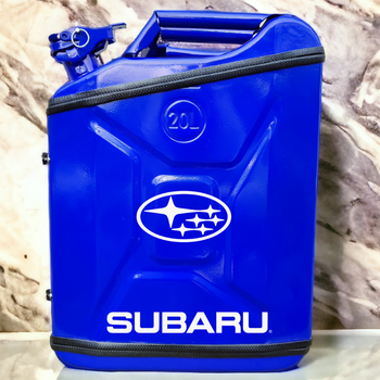 Подарочный набор для мужчин Канистра бар 20 л синяя с логотипом Subaru + посуда в мини бар