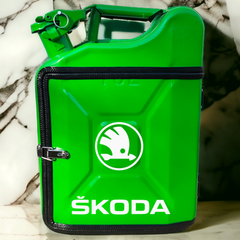 Подарочный набор для мужчин Канистра бар 10 л зеленая с логотипом Skoda + 2 бокала