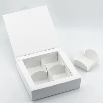 Коробка біла для цукерок на 4 шт без вікна 11,2×11,2×3