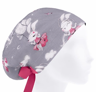 Медицинская шапочка женская HeadwearUniverse универсальная принт Зайчики на качеле