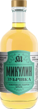 Алкогольний напій Микулин Зубрівка 0.7 л 40% (4820216370379)