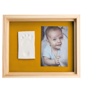 Baby Art Настінна рамка Дерев'яна ОРГАНИК з відбитками (3601092030)