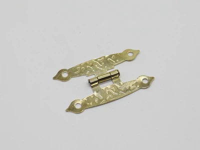Петля фигурная декоративная 65х33 мм Золото (D-075-10)