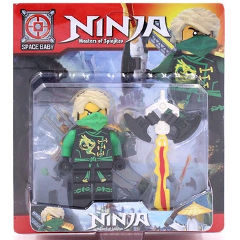 Фигурка Ninjago Skybound Lloyd представляет собой Ллойда - зеленого ниндзяго с оружием.