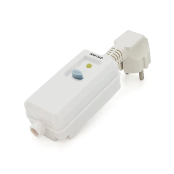 УЗО в розетку NB-KD3O-10, 220V/16A, ( 3800 Вт )