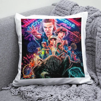 Плюшевая подушка Очень странные дела Stranger things квадрат 35х35 см белая