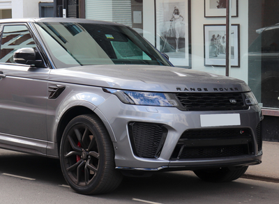 Комплект рестайлинга в 2021 году для Range Rover Sport 2014-2022 гг