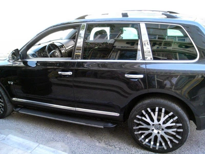 Нержавеющие накладки на стойки (8 шт) Carmos для Volkswagen Touareg 2010-2018 годов - нержавейка