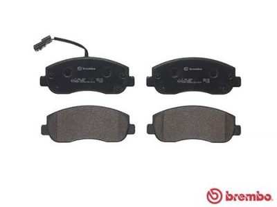 Гальмівні колодки дискові, к-кт. Brembo P68 062